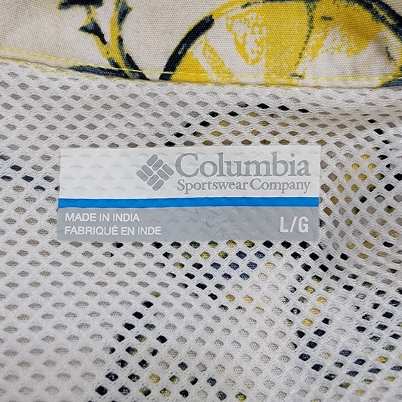 Columbia PFG Marlins and Martinis Print Short Sleeve Button Up Shirt - Picture 11 of 12